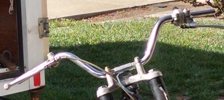 CB77-Handlebar-Front-01.jpg