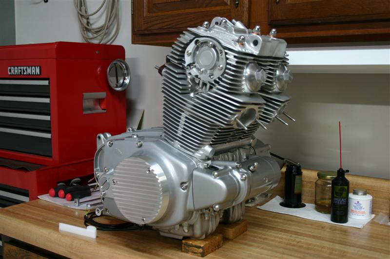 ENGINE BUILD 005 (Medium).jpg