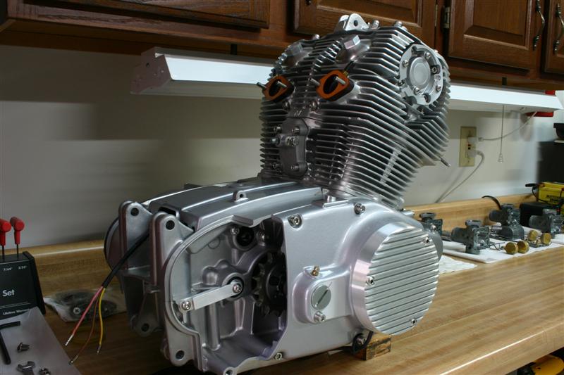 ENGINE BUILD 007 (Medium).jpg