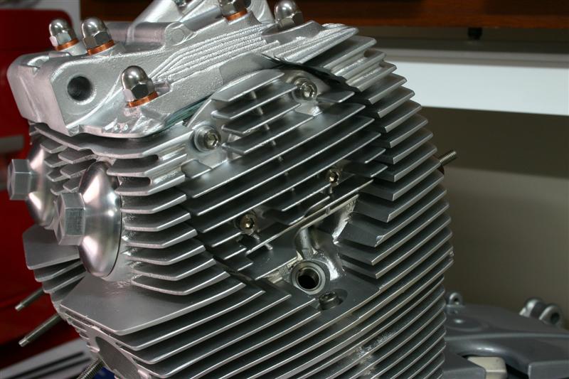 ENGINE BUILD 011 (Medium).jpg