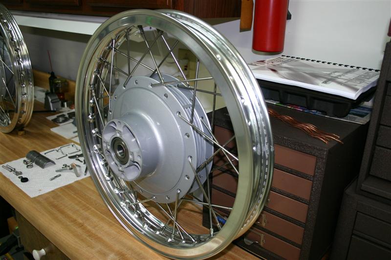 engine build 004 (Medium).jpg