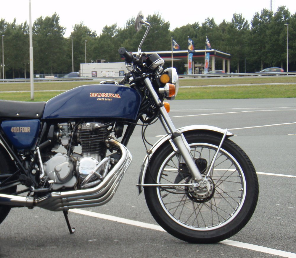 CB400F.jpg