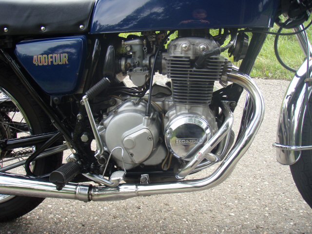 1975 cb400f.jpg