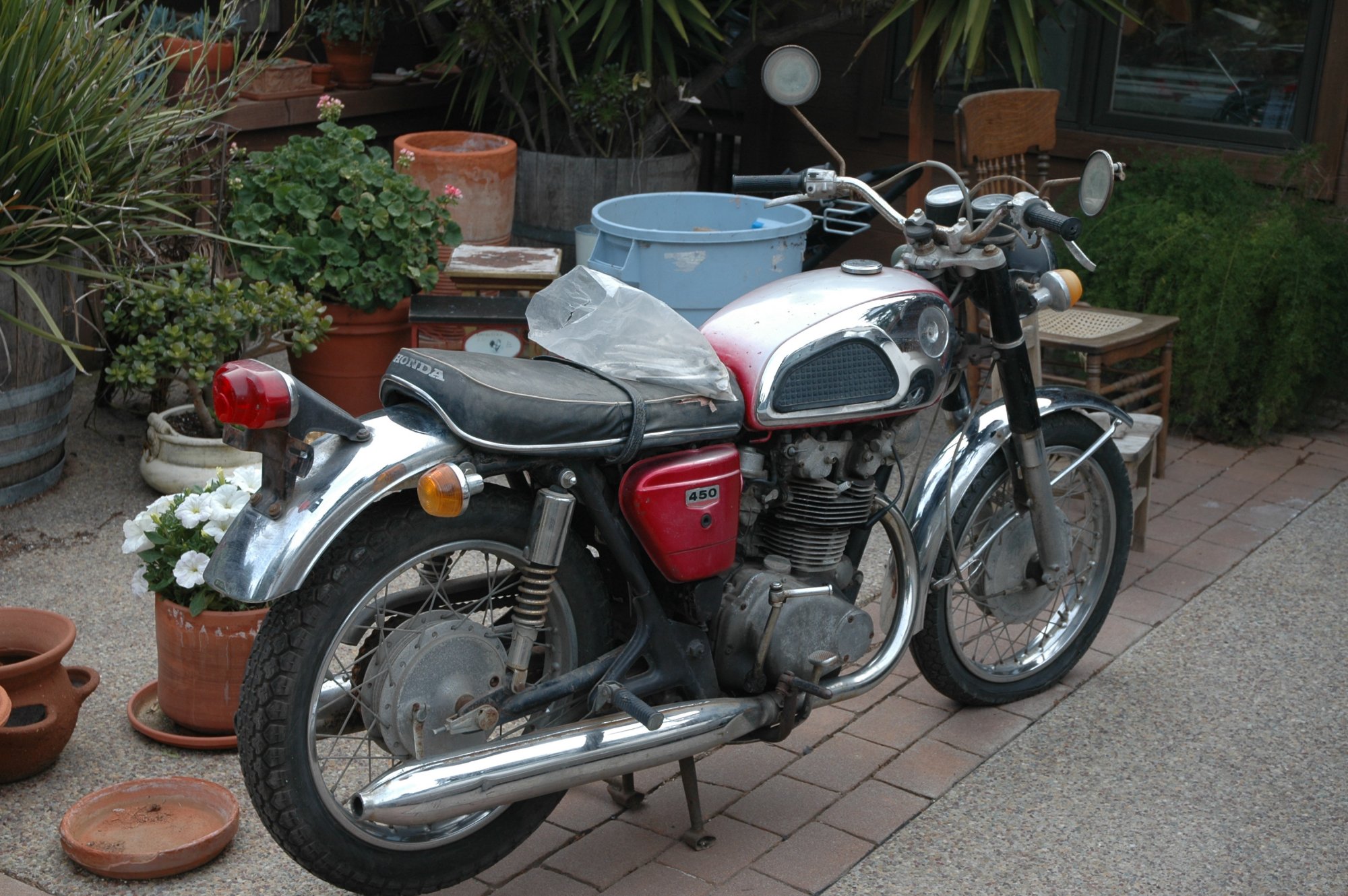 Cb450 k1 1967 small.jpg